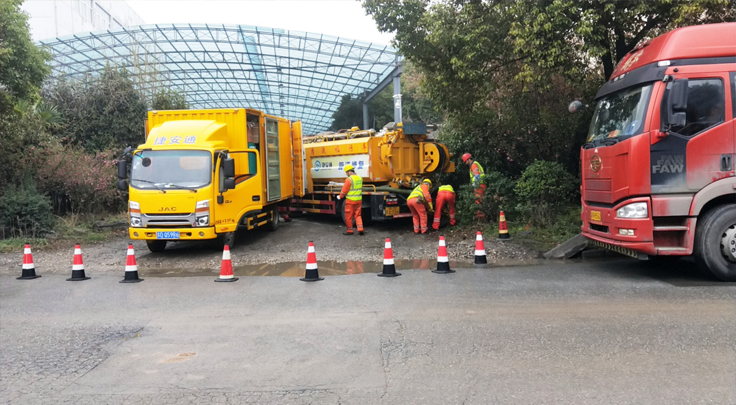 西乌珠穆沁成区雨污水管网“四位一体”检测疏通项目